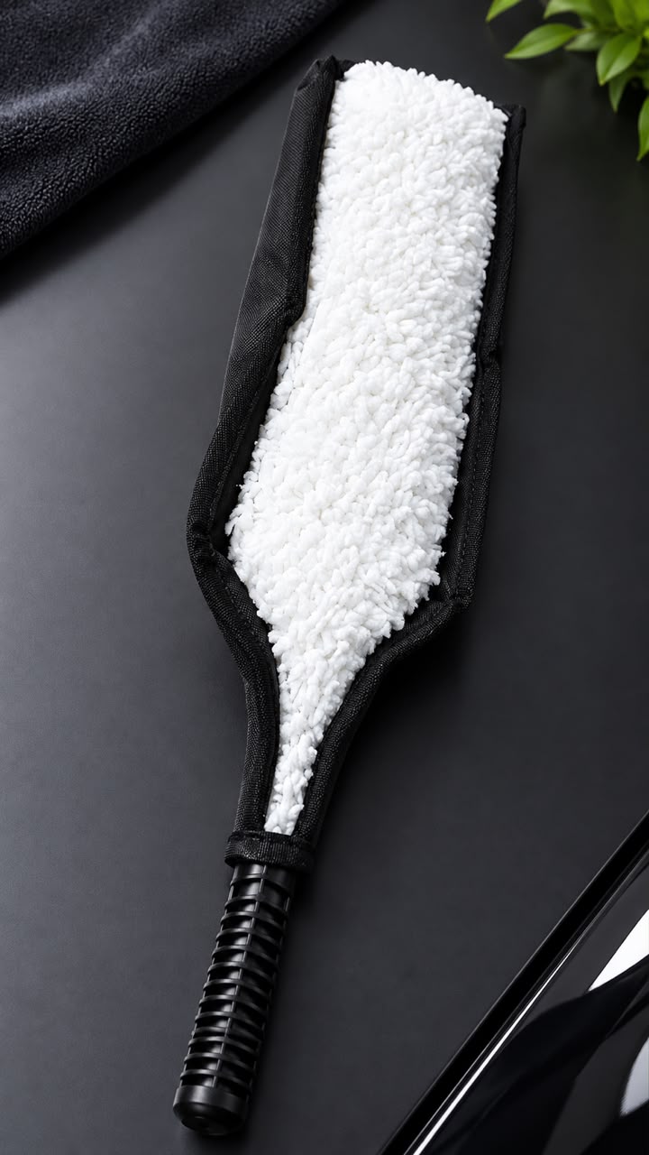 BLUEONE SCRATCH FREE WAX INFUSED DUSTER